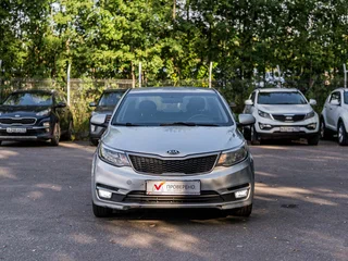 2016 Kia Rio III Рестайлинг, серебристый, 835000 рублей, вид 3
