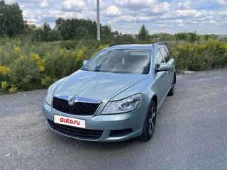 2010 Skoda Octavia II (A5) Рестайлинг, зелёный, 680000 рублей, вид 2