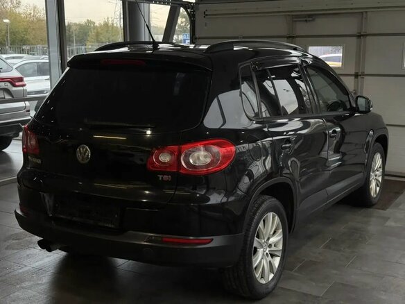 2008 Volkswagen Tiguan I, чёрный, 681000 рублей - вид 5