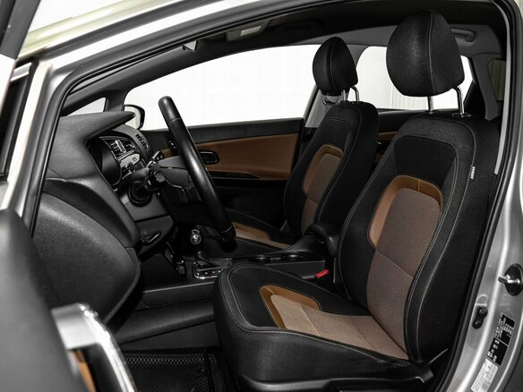 2017 Kia Ceed II Рестайлинг, серебристый - вид 7