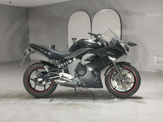 Kawasaki ER-6F (Ninja 650R)