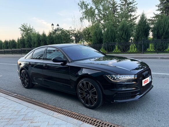 2011 Audi A6 IV (C7), чёрный, 2300000 рублей