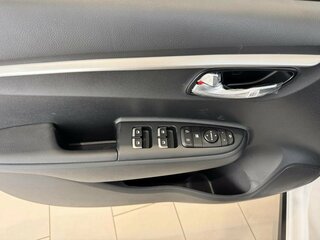 2025 Solaris KRX, белый, 2865000 рублей, вид 4