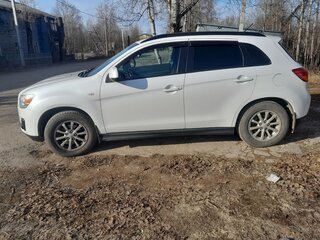 2013 Mitsubishi ASX I Рестайлинг, белый, 1100000 рублей, вид 5