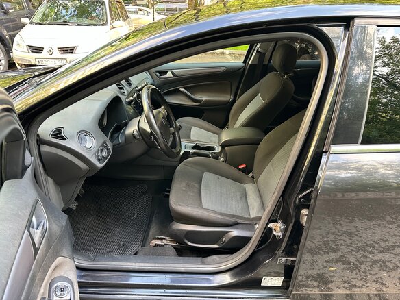2014 Ford Mondeo IV Рестайлинг, чёрный, 620000 рублей - вид 12