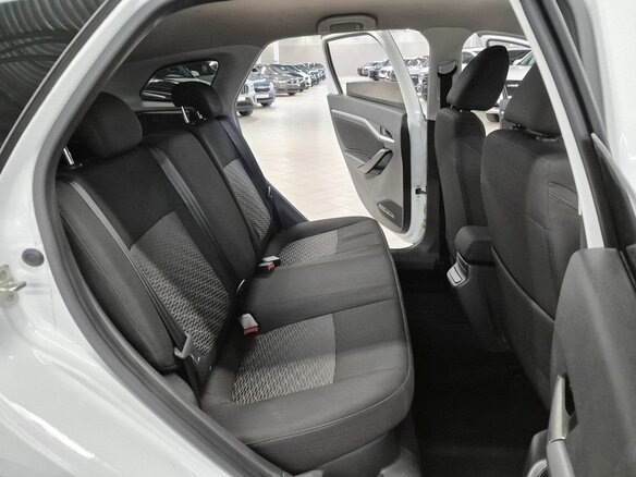 2021 Lada (ВАЗ) Vesta SW I, белый, 1069000 рублей - вид 11