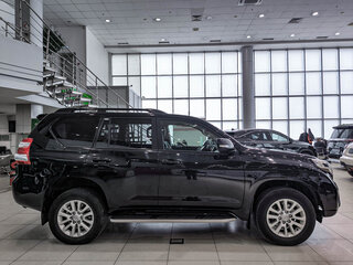 2015 Toyota Land Cruiser Prado 150 Series Рестайлинг 1, чёрный, 3630000 рублей, вид 4