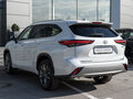 2026 Toyota Highlander IV (XU70), белый - вид 4