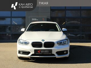 2018 BMW 1 серии 118i II (F20/F21) Рестайлинг 2, белый, 1849000 рублей, вид 2