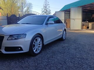 2009 Audi A4 IV (B8), серебристый, 1400000 рублей, вид 1
