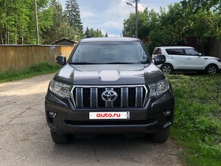 2019 Toyota Land Cruiser Prado 150 Series Рестайлинг 2, серый, 4600000 рублей, вид 2