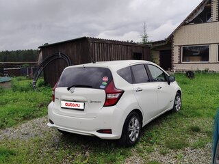 2018 Nissan Note e-Power II Рестайлинг, белый, 1280000 рублей, вид 3