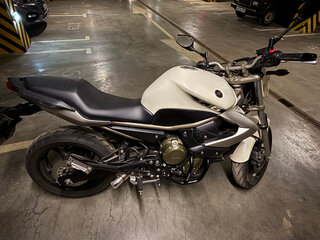 2010 Yamaha XJ6 (FZ6R), белый, 490000 рублей, вид 4