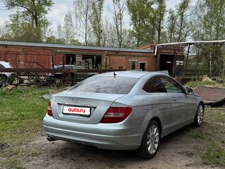 2012 Mercedes-Benz C-Класс 250 III (W204) Рестайлинг, серебристый, 1300000 рублей, вид 3