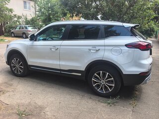 2023 Geely Atlas Pro, белый, 2000000 рублей, вид 2
