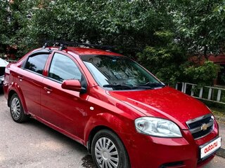 2010 Chevrolet Aveo I Рестайлинг, красный, 290000 рублей, вид 3
