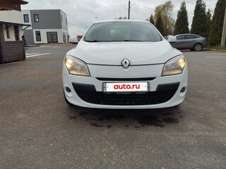 2009 Renault Megane III, белый, 520000 рублей, вид 2