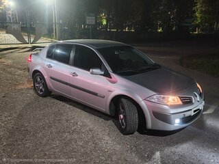 2006 Renault Megane II Рестайлинг, серый, 450000 рублей, вид 3