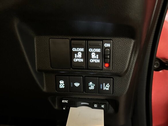 2018 Honda Freed II, красный, 1600000 рублей - вид 18