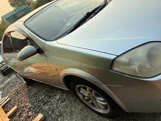 2001 Nissan Primera III (P12), серебристый, 260000 рублей, вид 4