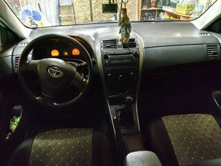 2008 Toyota Corolla X (E140, E150), серебристый, 700000 рублей, вид 5