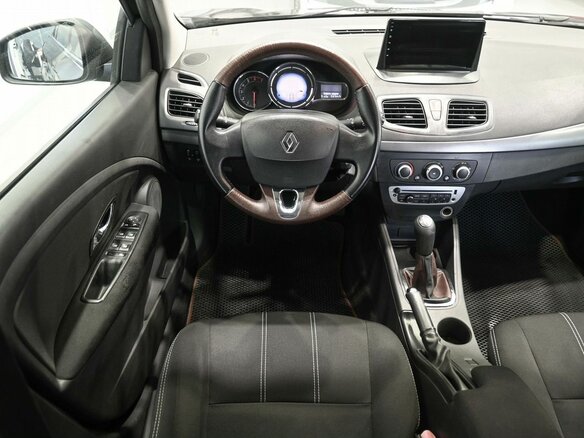 2014 Renault Fluence I Рестайлинг, коричневый, 789900 рублей - вид 10