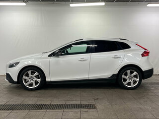 2013 Volvo V40 Cross Country I, белый, 950000 рублей, вид 3