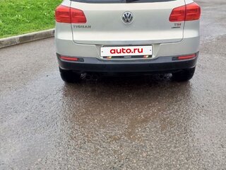 2011 Volkswagen Tiguan I Рестайлинг, серебристый, 950000 рублей, вид 4