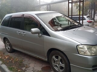 2002 Nissan Liberty, серебристый, 310000 рублей, вид 2