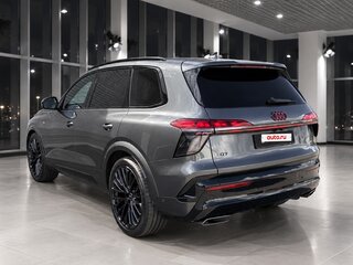 2026 Audi Q7 III (G8), серый, 18890000 рублей, вид 3