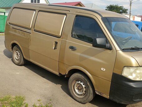 2004 Kia Pregio, золотистый, 355000 рублей, вид 3