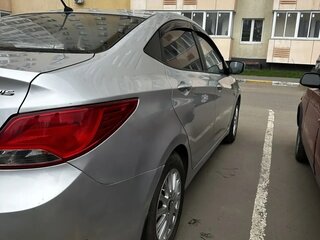 2014 Hyundai Solaris I, серый, 1050000 рублей, вид 3