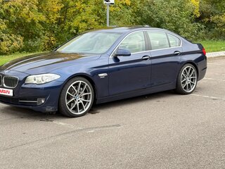 2011 BMW 5 серии 530d xDrive VI (F10/F11/F07), синий, 2500000 рублей, вид 2