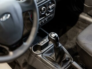 2026 Lada (ВАЗ) Granta I Рестайлинг, серый, 1121000 рублей, вид 5