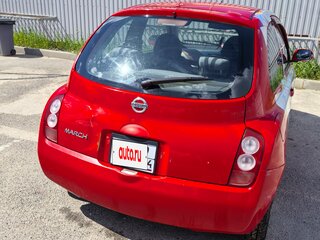 2002 Nissan March III (K12), красный, 275000 рублей, вид 4