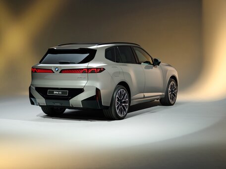 2026 BMW X5 40d V (G65), серебристый, 15190000 рублей, вид 5