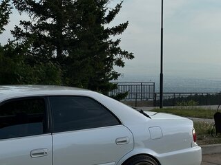 1998 Toyota Chaser VI (X100) Рестайлинг, белый, 2500000 рублей, вид 4