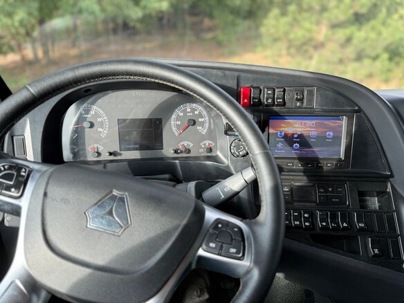 2023 Sinotruk Sitrak C7H, серый - вид 15