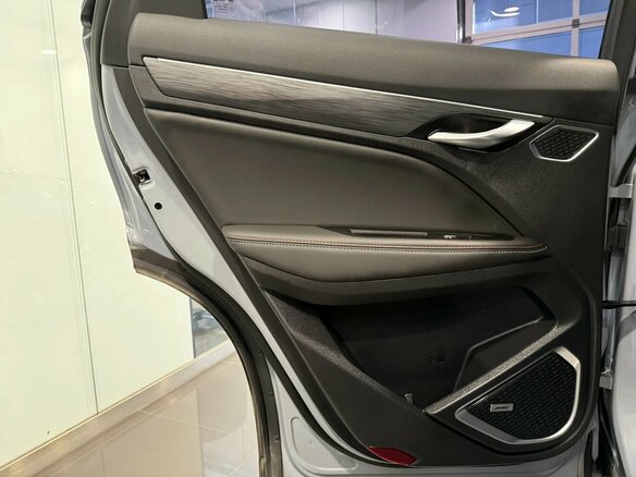 2023 Geely Tugella I Рестайлинг, серый, 2489000 рублей - вид 15