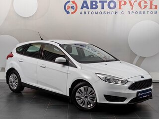 2017 Ford Focus III Рестайлинг, белый, 999000 рублей, вид 1