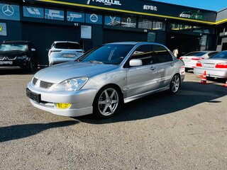 2005 Mitsubishi Lancer IX Рестайлинг, серебристый, 660000 рублей, вид 1