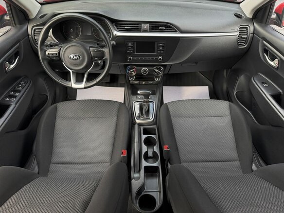2020 Kia Rio IV Рестайлинг, красный, 1450000 рублей - вид 9