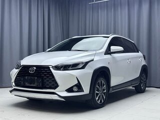 2022 Toyota Yaris L XP150 Рестайлинг, белый, 1000330 рублей, вид 1