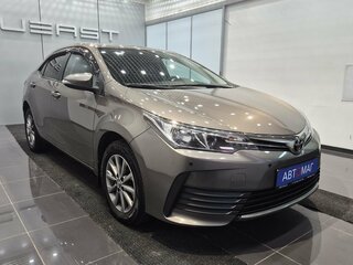 Toyota Corolla XI (E160, E170, E180) Рестайлинг 1