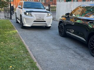 2008 Toyota Land Cruiser 200 Series, белый, 2750000 рублей, вид 3