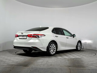 2018 Toyota Camry VIII (XV70), белый, 2590000 рублей, вид 5