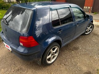 2000 Volkswagen Golf IV, синий, 360000 рублей, вид 3