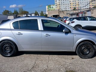 2008 Opel Astra H Рестайлинг, серебристый, 250000 рублей, вид 2