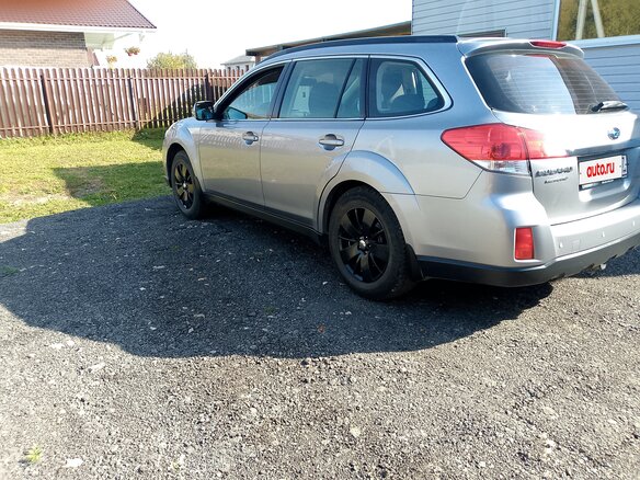 2010 Subaru Outback IV, серый, 1175000 рублей - вид 3