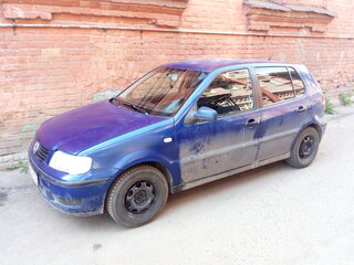 2001 Volkswagen Polo III Рестайлинг, синий, 179000 рублей, вид 1